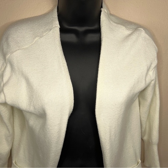 SMALL IVORY WHITE CREAM POOF APPAREL SWEATER NEUTRAL COLOR LONG SLEEVE - Picture 10 of 15